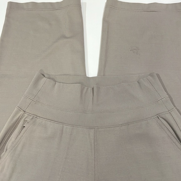 Athleta - XS, Venice wide leg pant, gray beige - Picture 6 of 8
